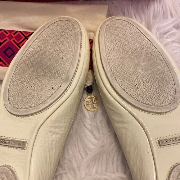 Tori Burch Minnie Travel Ballet with Logo, Ivory, Size 10.5 - Picture 3 of 11